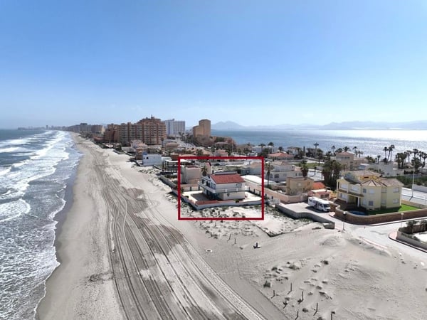 Villa in La Manga del Mar Menor - view 1