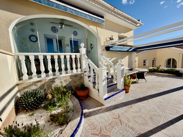 Villa in Ciudad Quesada - view 1