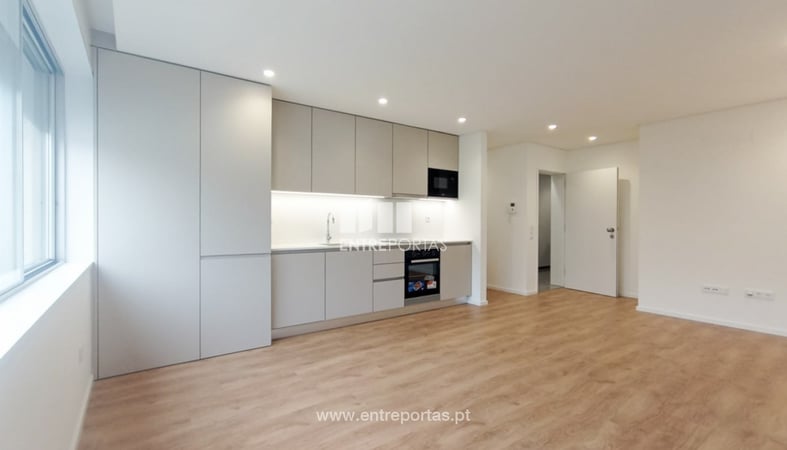 House in Porto - view 1