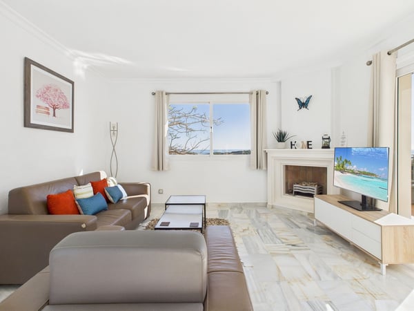 Apartment in Estepona - view 1