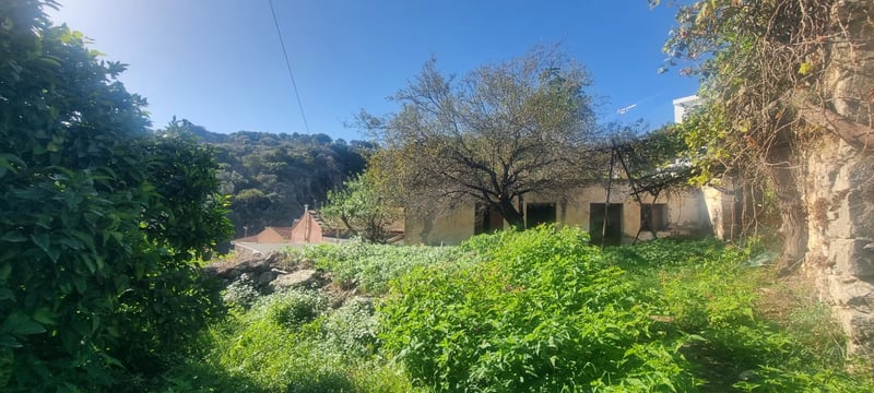 Villa in Vafes - view 1