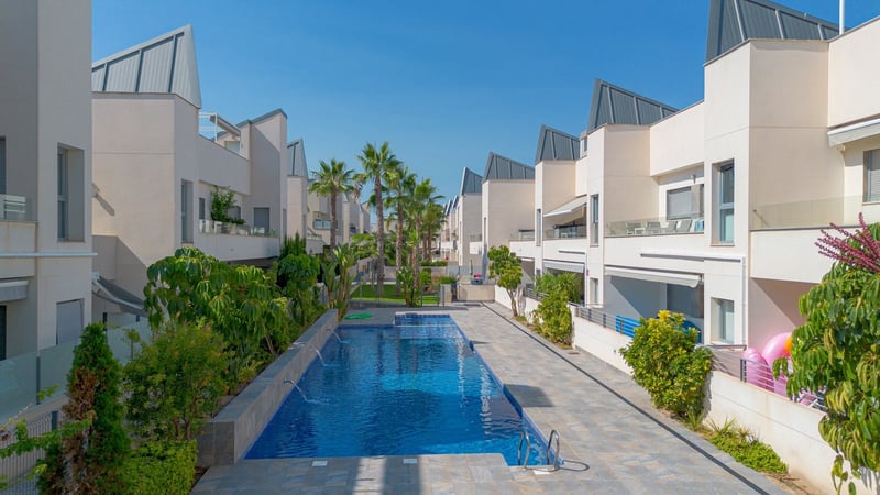 Apartment in Torrevieja - view 1