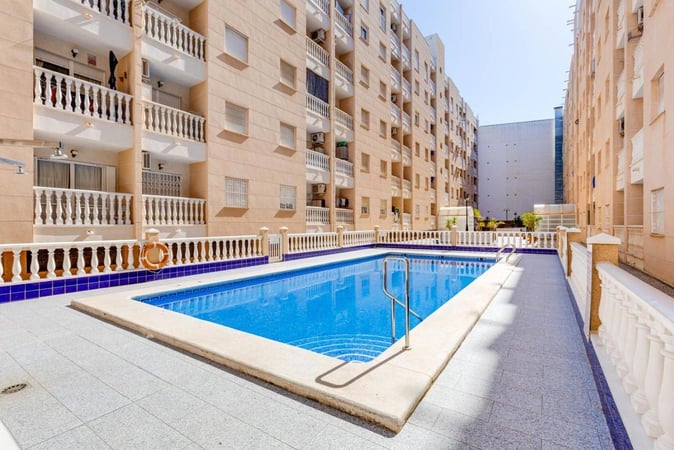 Apartment in Torrevieja - view 1