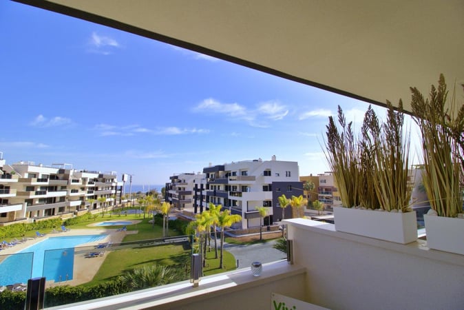 Apartment in Dehesa de Campoamor - view 1