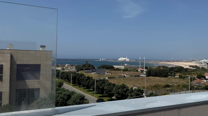 House in Foz do Douro - view 1