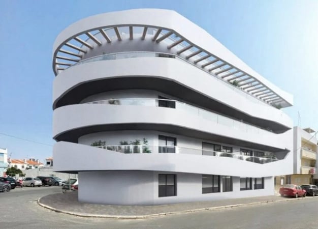 House in Monte Gordo - view 1