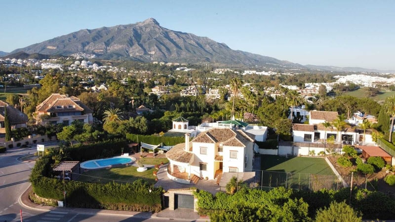 House in Marbella - view 1