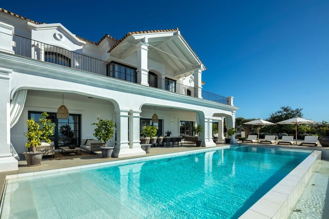 House in Nueva Andalucia - view 1