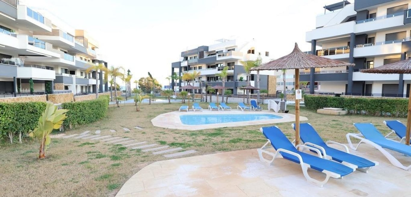 Apartment in Punta Prima - Image 3