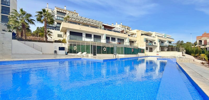 Apartment in Campoamor R-5 - view 1