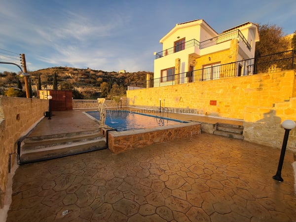 House in Tsada - view 1