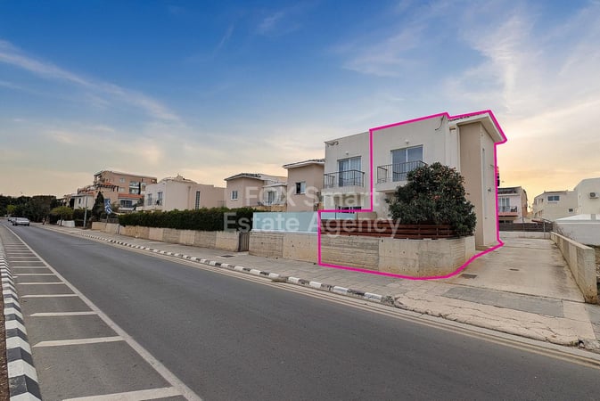 House in Pafos - view 1