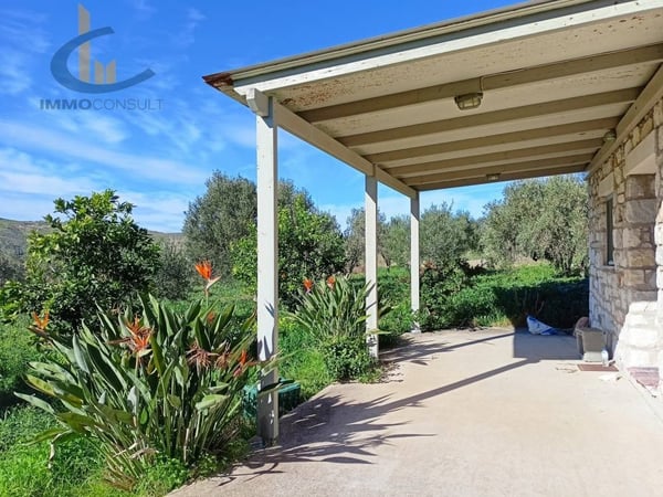 Apartment in Eggares - view 1