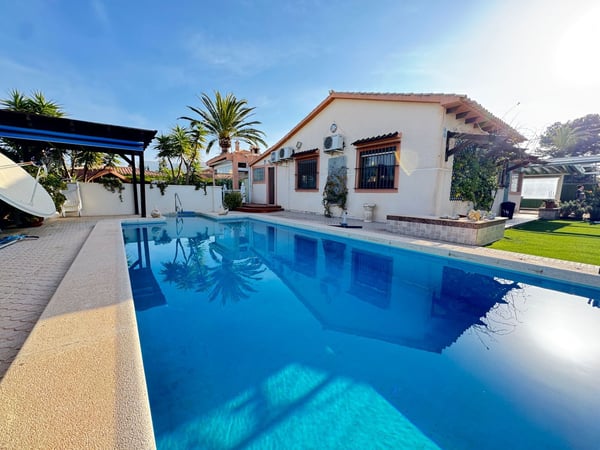 House in Cabo Roig - view 1