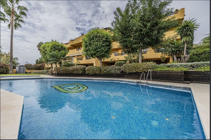 House in Marbella - view 1