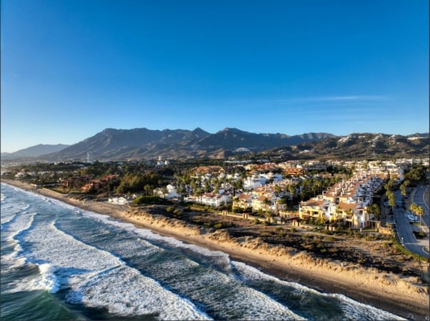 House in Marbella - view 1