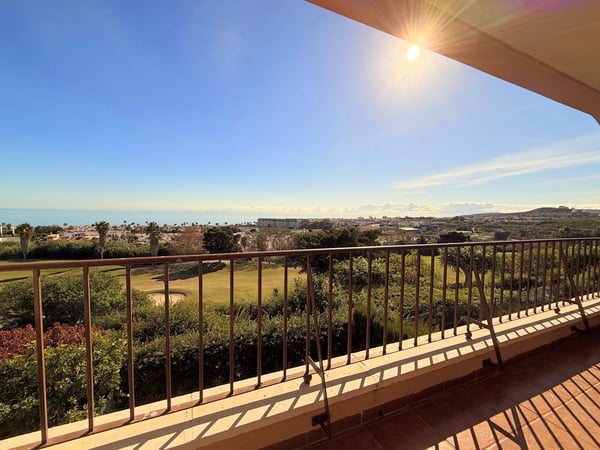 Apartment in Manilva - view 1