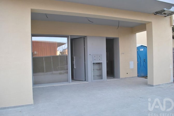 Apartment in Quinta do Conde - view 1