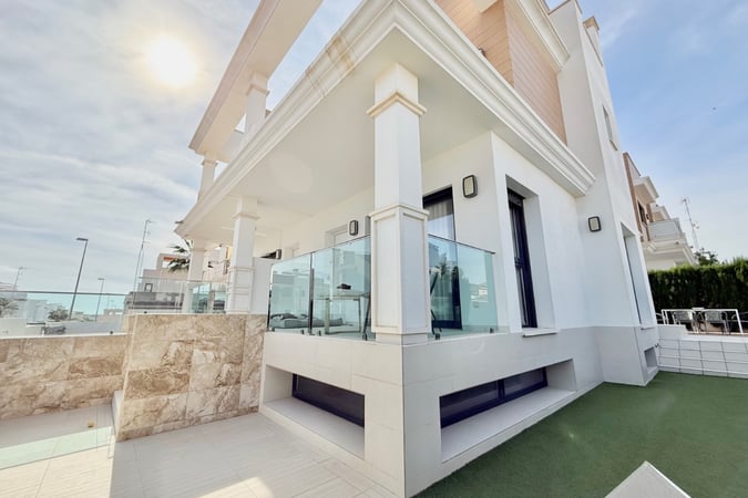 House in Ciudad Quesada - view 1