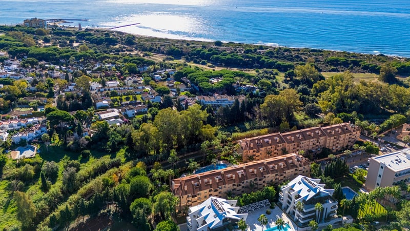 Apartment in Artola - view 1