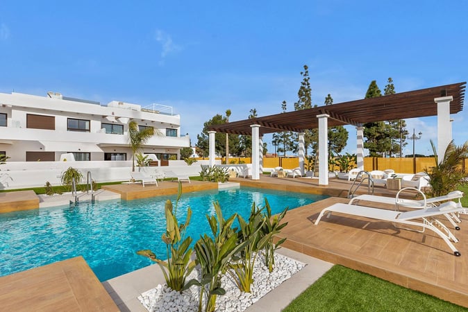 Apartment in Los Alcazares - view 1