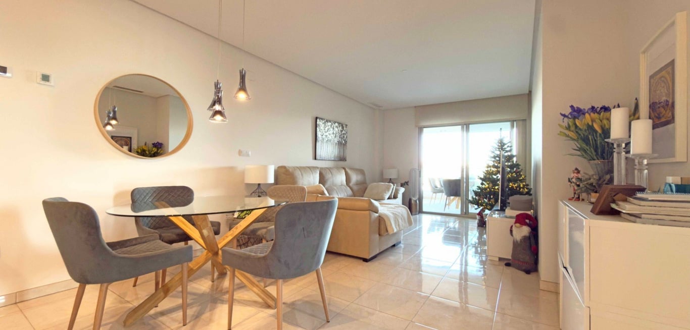 Apartment in Villamartin - Image 3