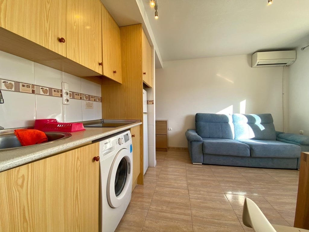 Apartment in Torrevieja - Image 3