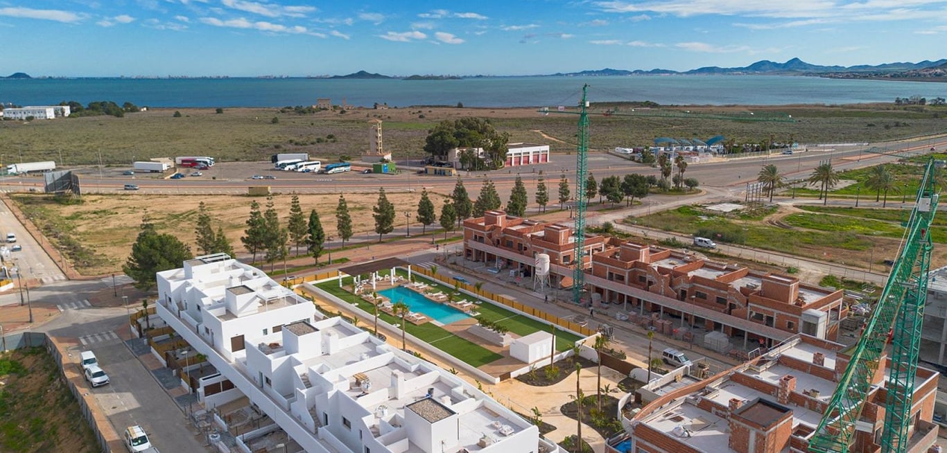 Apartment in Los Alcazares - Image 2