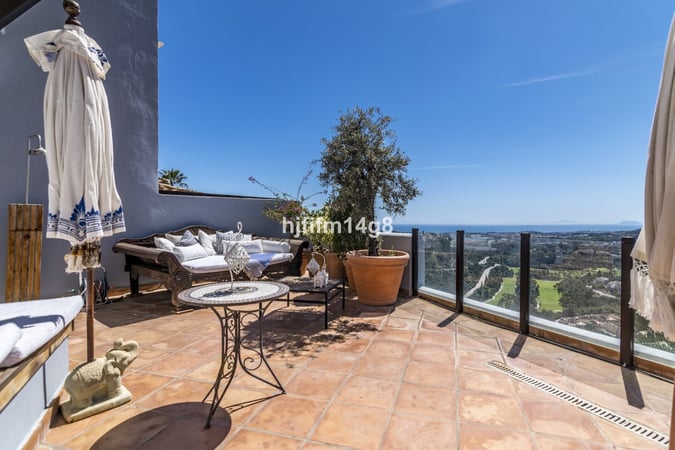 House in Urbanizacion la Heredia - view 1