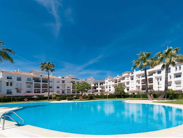 Apartment in San Pedro de Alcantara - view 1