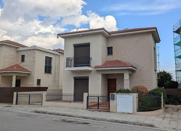 House in Germasogeia - view 1