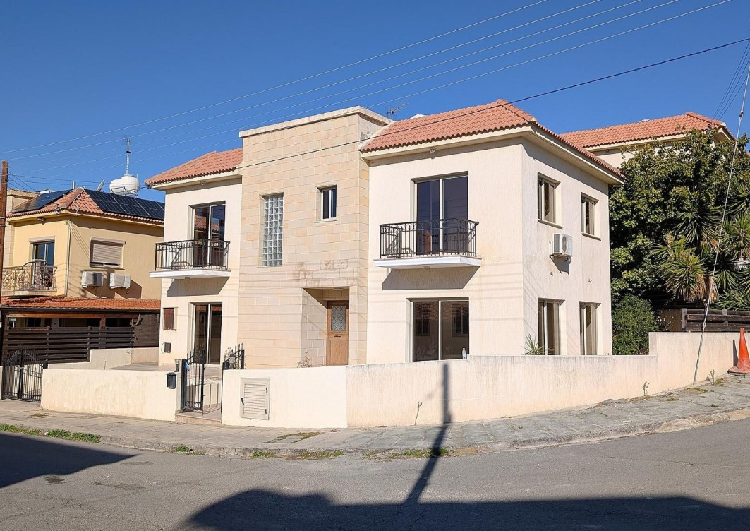 House in Kolossi - Image 2