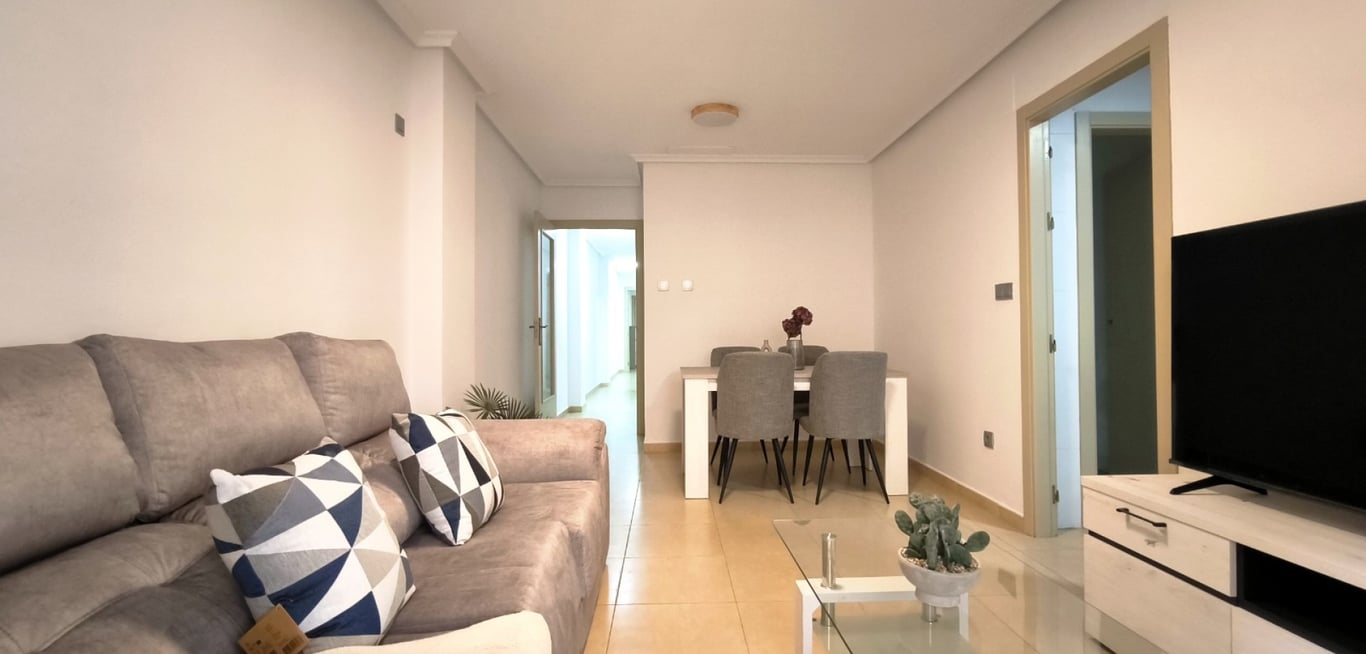 Apartment in Torrelamata - Image 3