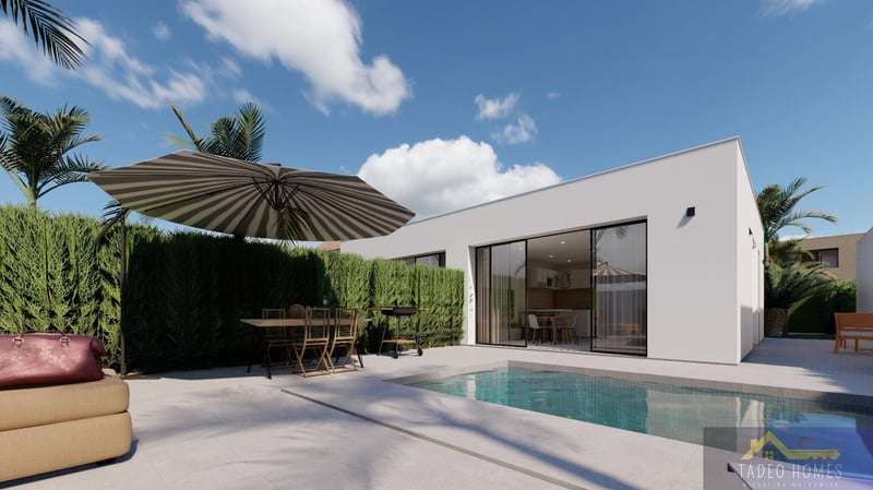 Villa in Los Urrutias - view 1