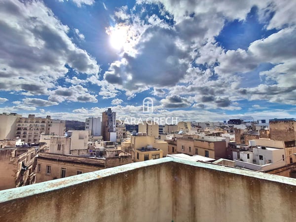 House in Tas-Sliema - view 1