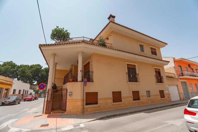 House in Rafal - view 1