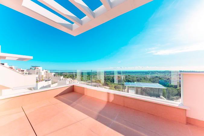 House in San Miguel de Salinas - view 1