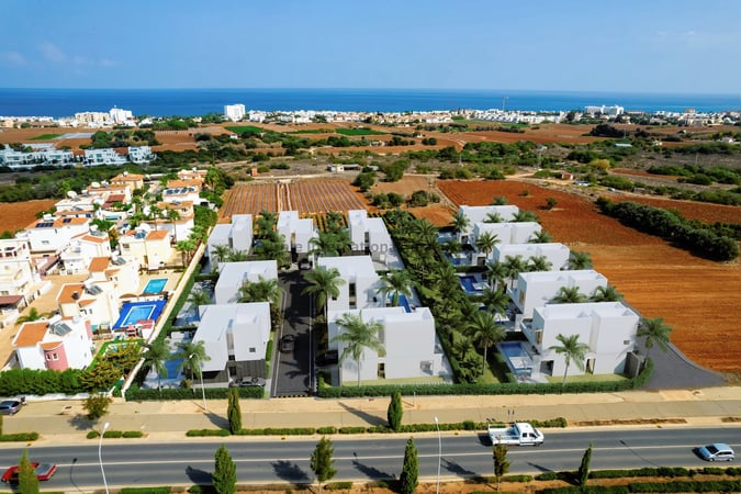 House in Paralimni - view 1