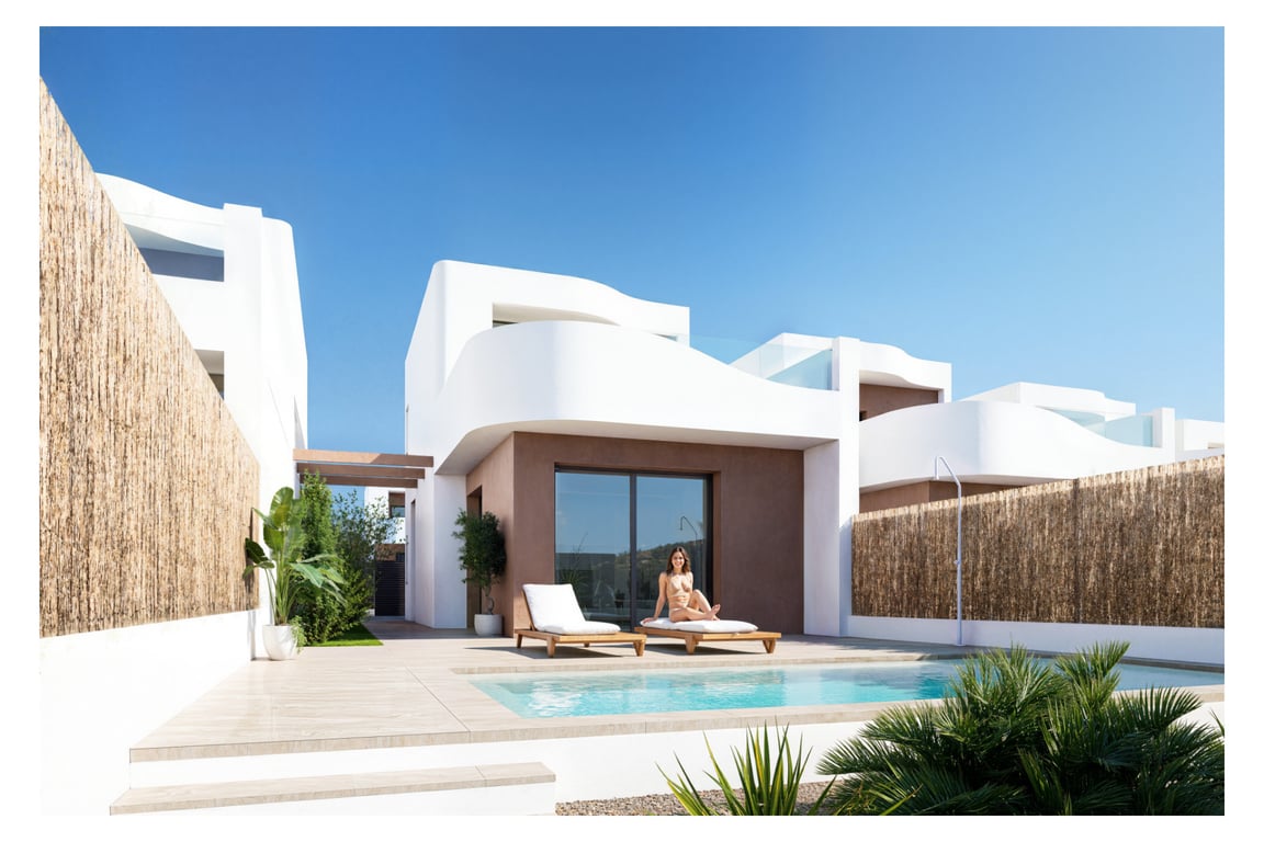 Villa in Los Montesinos - Image 2