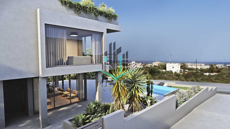 Villa in Paralimni - view 1