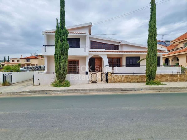 House in Ekali - view 1