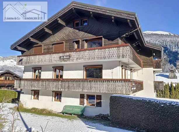House in Les Houches - view 1