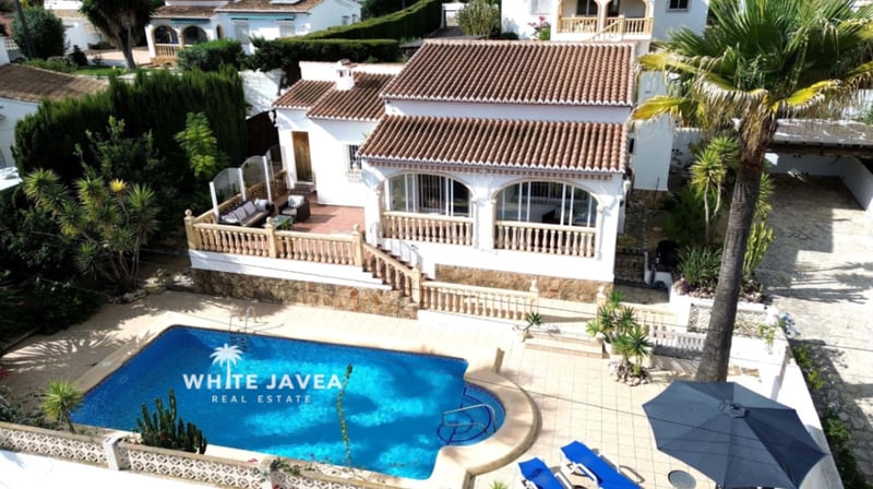 Villa in Benitachell - view 1