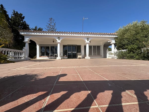 House in Costalita - view 1
