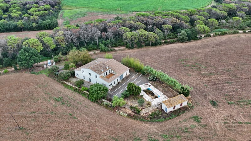 House in Serina - view 1