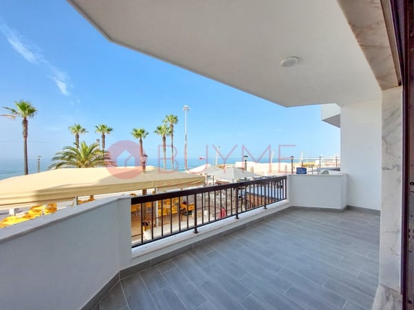 Apartment in Quarteira - view 1