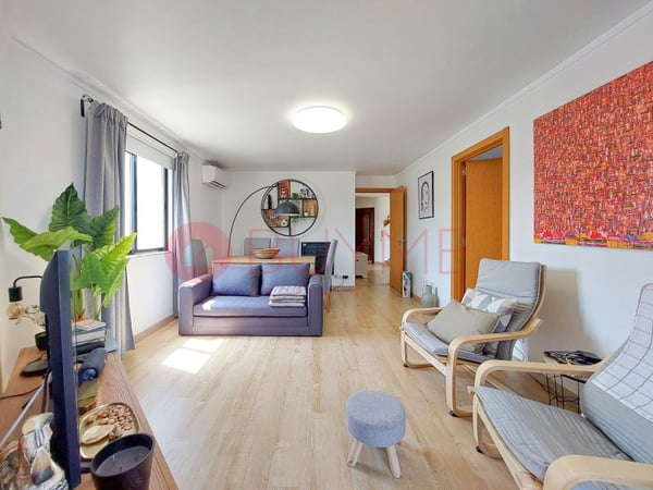 Apartment in Quarteira - view 1