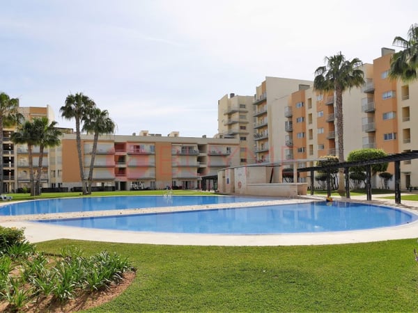 Apartment in Quarteira - view 1