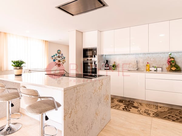 House in Quarteira - view 1