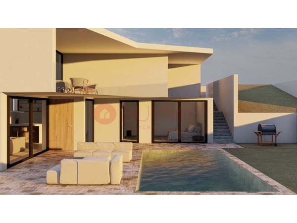 House in Almancil - view 1